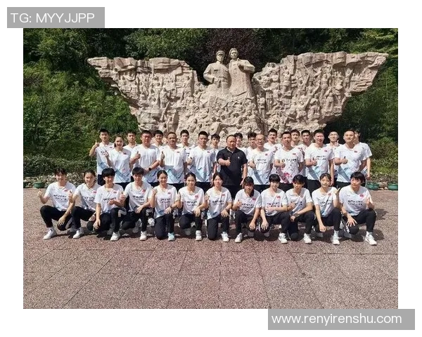 南京羽毛球队攻防新策略解析助力球队在赛场上崭露头角